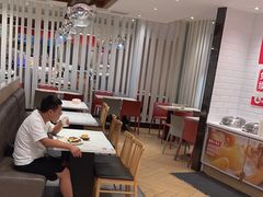 -乡村基(两江新区黄山大道第二餐厅)