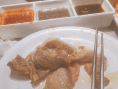 -山焱·炭火自助烤肉(周浦万达店)