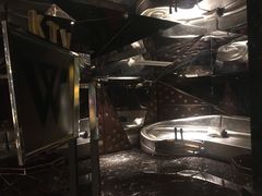-W.Master.Club深湾汽车服务有限公司