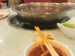 -朱氏胖子烂火锅(洪崖洞店)