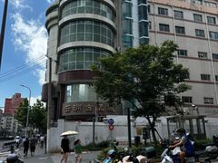 -云洲古玩城(大木桥路店)