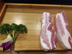 -唯成•韩国炭火烤肉 유성고기