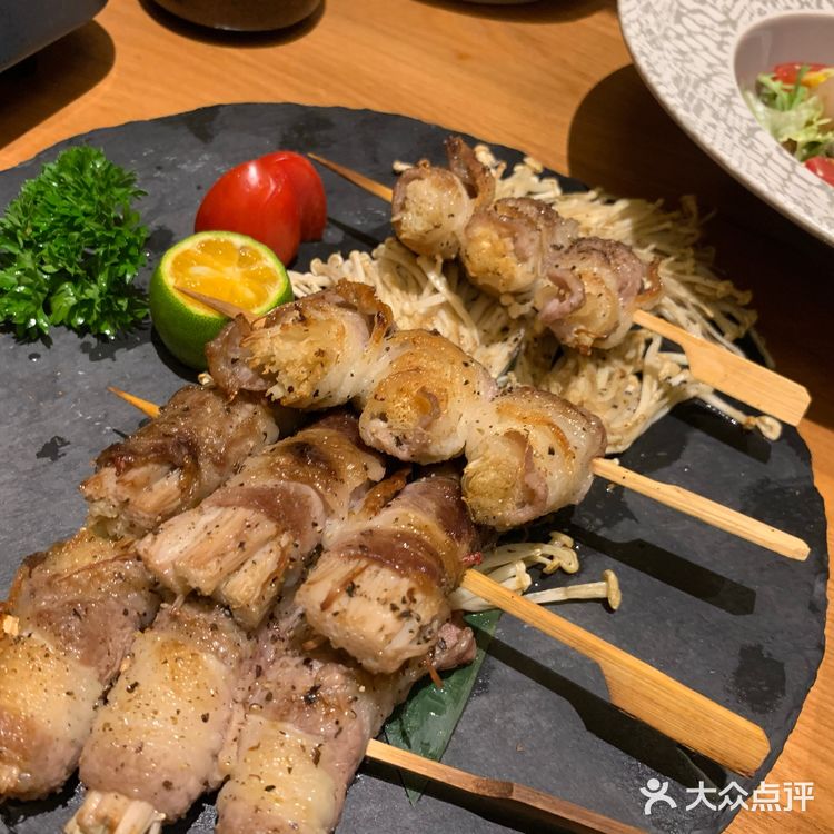炙烤牛肉特别好，强烈安利…