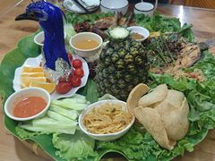 -沐毫傣泐云南菜孔雀宴•手抓饭傣味烧烤(曼听公园店)