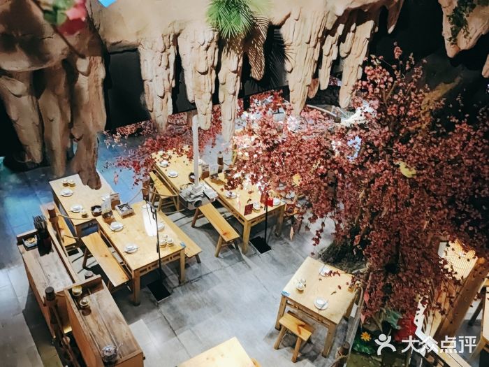 寻钵记民菜馆·正宗常德钵子菜(滨湖路店)大堂图片