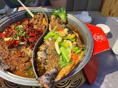 -集草轩·重庆麻辣烤鱼(西湖道店)