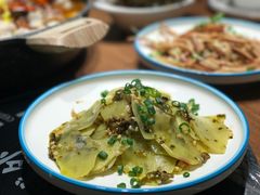 -山城外·非遗酸菜鱼(财富中心店)