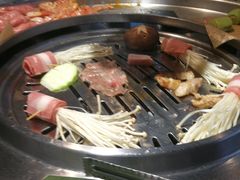 -哈哈碳都·牛肋条无限自助烤肉(宝龙店)
