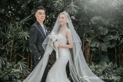 -现代经典婚纱摄影