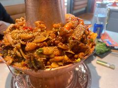 -锅立方•炭火蛙锅(六合万达广场店)