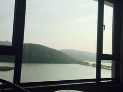 -南北湖湖光山居度假酒店