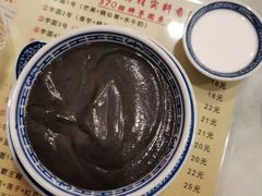 -广信牛奶甜品世家(台东店)