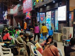 大堂-老东镇啤酒屋海鲜加工·蒸汽海鲜·海鲜烧烤(台东店)