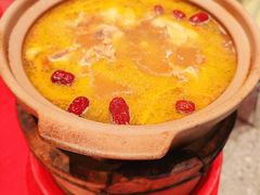 醉美鸡煲-神更仔·潮汕魂大排档(汉口路店)