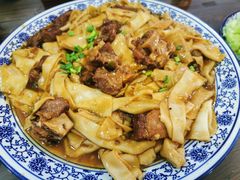 -壹阁胡羊焖饼(特色小吃街店)