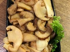 -菌海森林·非遗野生菌火锅(西山区滇池路摩根道店)