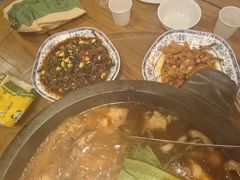 -都江堰石锅鱼