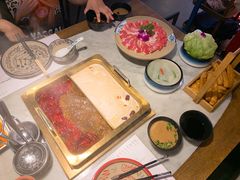 -尚尚仙·酸汤猪手·猪肚鸡火锅(华联万柳购物中心店)