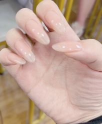 -尤米一站式美甲美睫