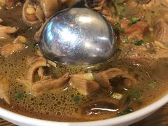 小鸡炖蘑菇-李老哈·东北菜(宋园路店)