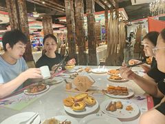 -四海一家自助餐(益田假日广场店)