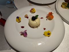 -晶雅花园西餐厅(南京首店)