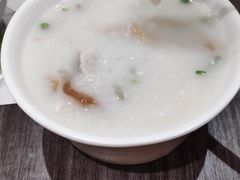 -钟书阁(群光广场店)