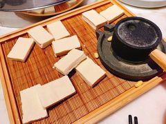 -煲宫猪肚鸡(晶品店)