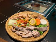 招牌凤凰投胎汤底锅底-大隐·成都火锅Bistro(合生麒麟新天地店)