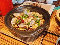 -蚝堡海鲜·威海菜·海肠捞饭·烧烤·亚洲吃蚝公司(幸福门店)