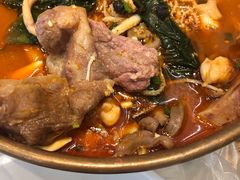-成都你六姐·牛肉冒菜(上海环宇荟店)