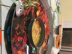 -财二舅火锅招待所