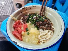 -吴八两面(华宇·北城中央店)