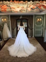 -LANYI COUTURE高级婚纱礼服改衣店