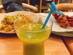鲜萃猕猴桃汁-壹酒贰肉1926·深夜食堂(九纬路店)