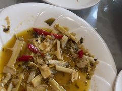 -天乐农家鱼头王(天目湖店)
