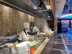 自助取餐区-小天鹅戴斯酒店鲸鲨百汇创作料理