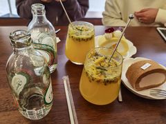百香果气泡水-Ten Olives甜点
