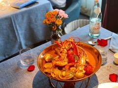 -弦月窗LUNETTE BY AMANDA(复兴路店)