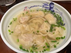 虾仁大馄饨-五芳齋(云南南路店)