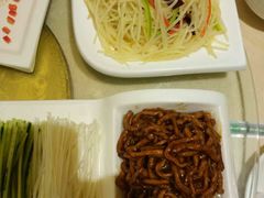 -顶顶香煎饼家常菜(金花南路店)