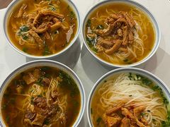 -邱芳粉店(迎宾大道旗舰店)