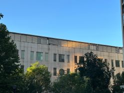 -美肤盾祛痘·问题肌头疗管理中心