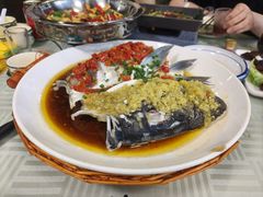 剁椒鱼头-韶山冲湘菜馆(黄桦路店)