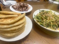 -铁东熏肉大饼铺老二马路黑牌子