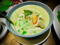 中部绿咖喱鸡肉-帕蓝·暹罗料理(大学路店)