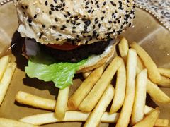 -彼德西餐厅(凯德广场新南店)