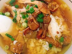 姬松茸鸡汤泡饭-玉滋補