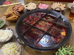 -正南齊北重庆老火锅(光华村直营店)