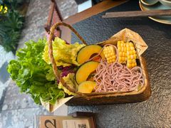 -菌自由丨野生菌火锅特色庭院餐厅(丽江古城店)
